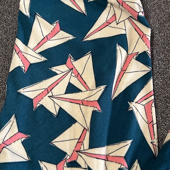 LuLaRoe paper airplane leggings. One Size. - Picture 2 of 5